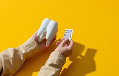 Costi implantologia dentale